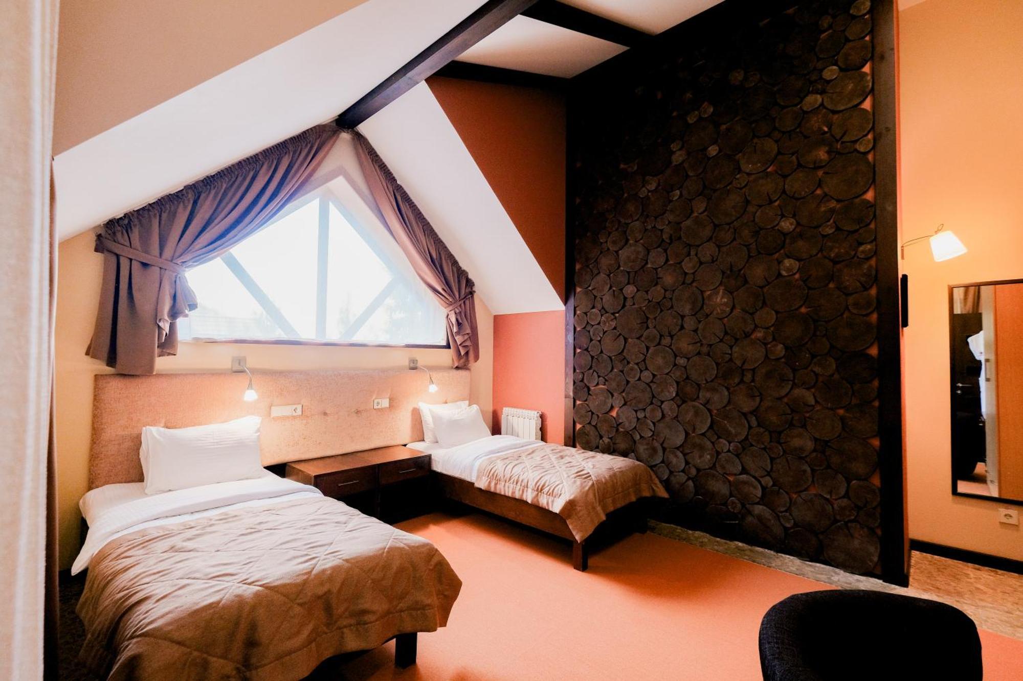 Oi-Qaragai Mountain Resort Besqaynar المظهر الخارجي الصورة